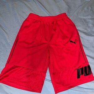 Boys Puma shorts Large